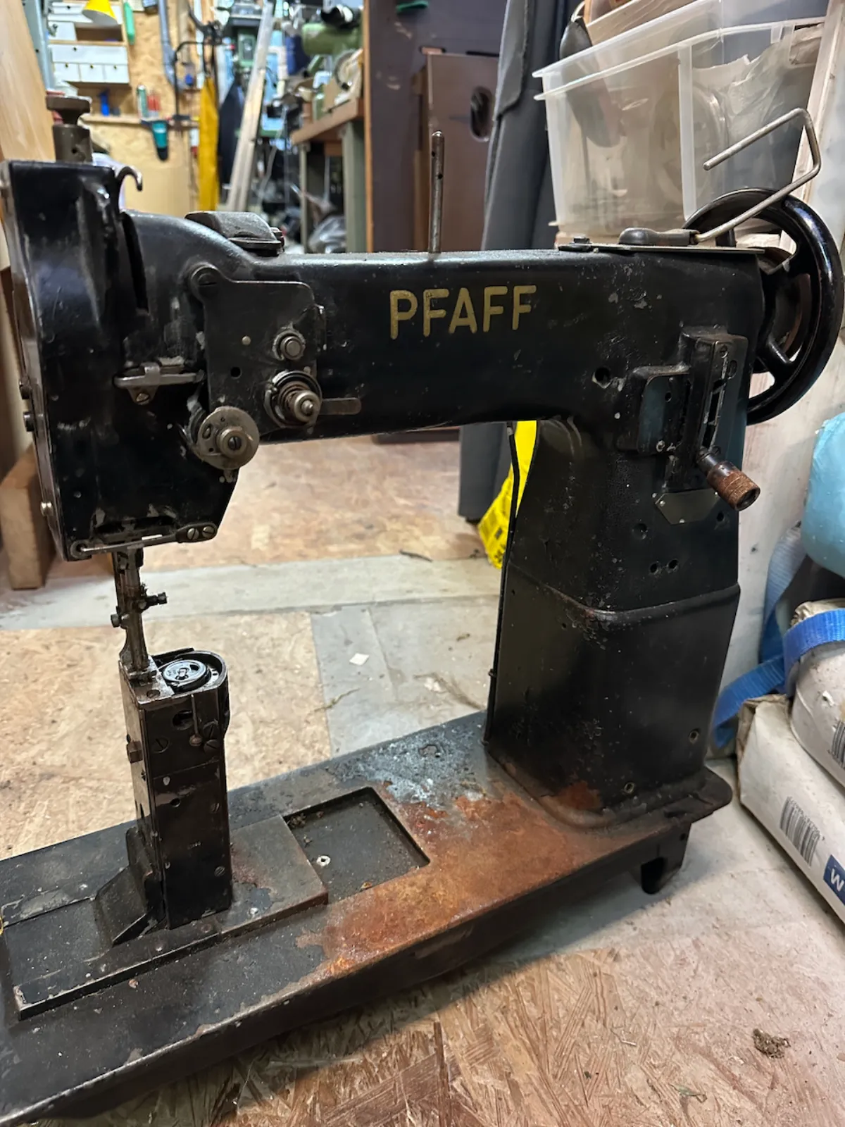 Pfaff 195-6BS